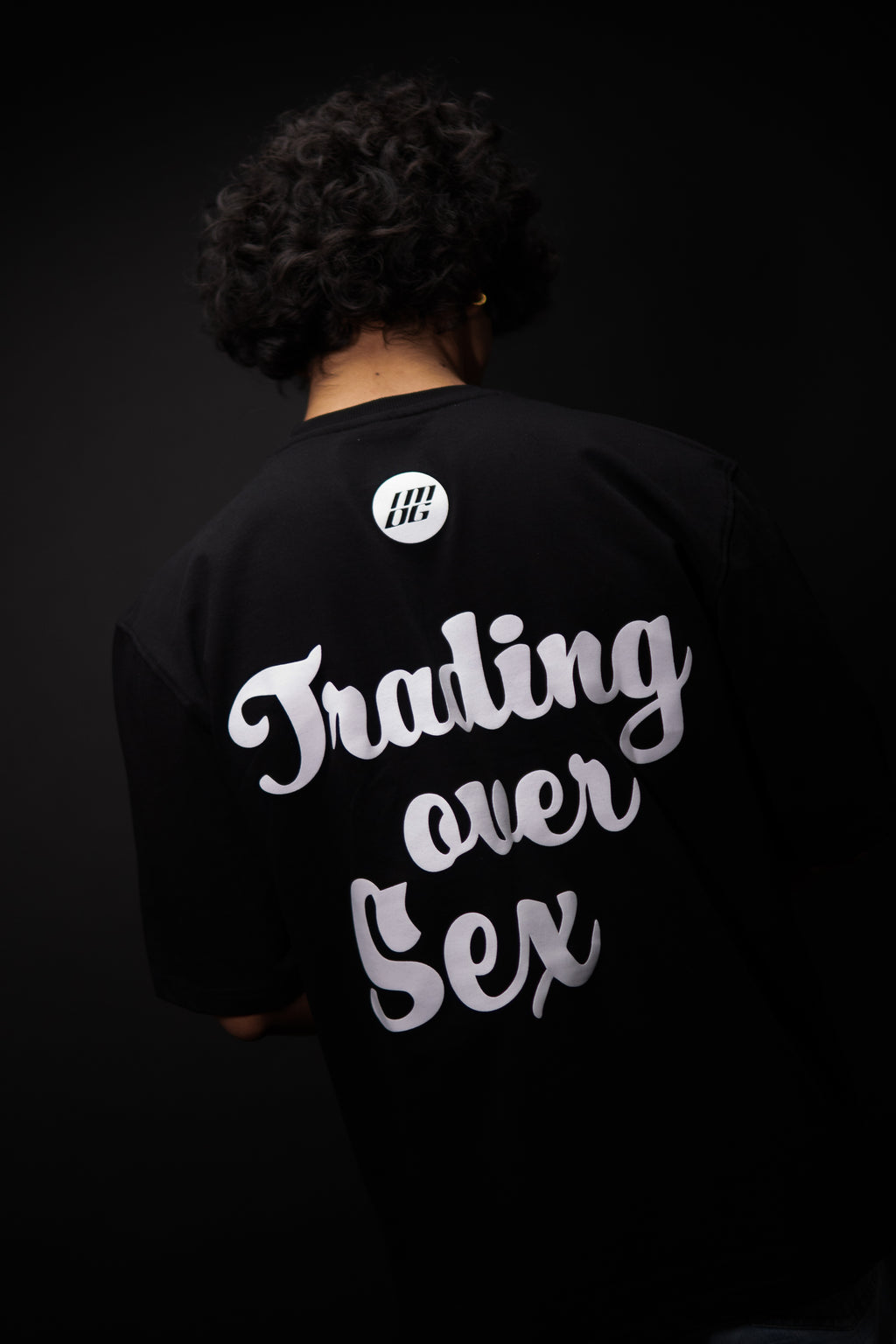 TRADING OVER SEX OVERSIZED BLACK T SHIRT