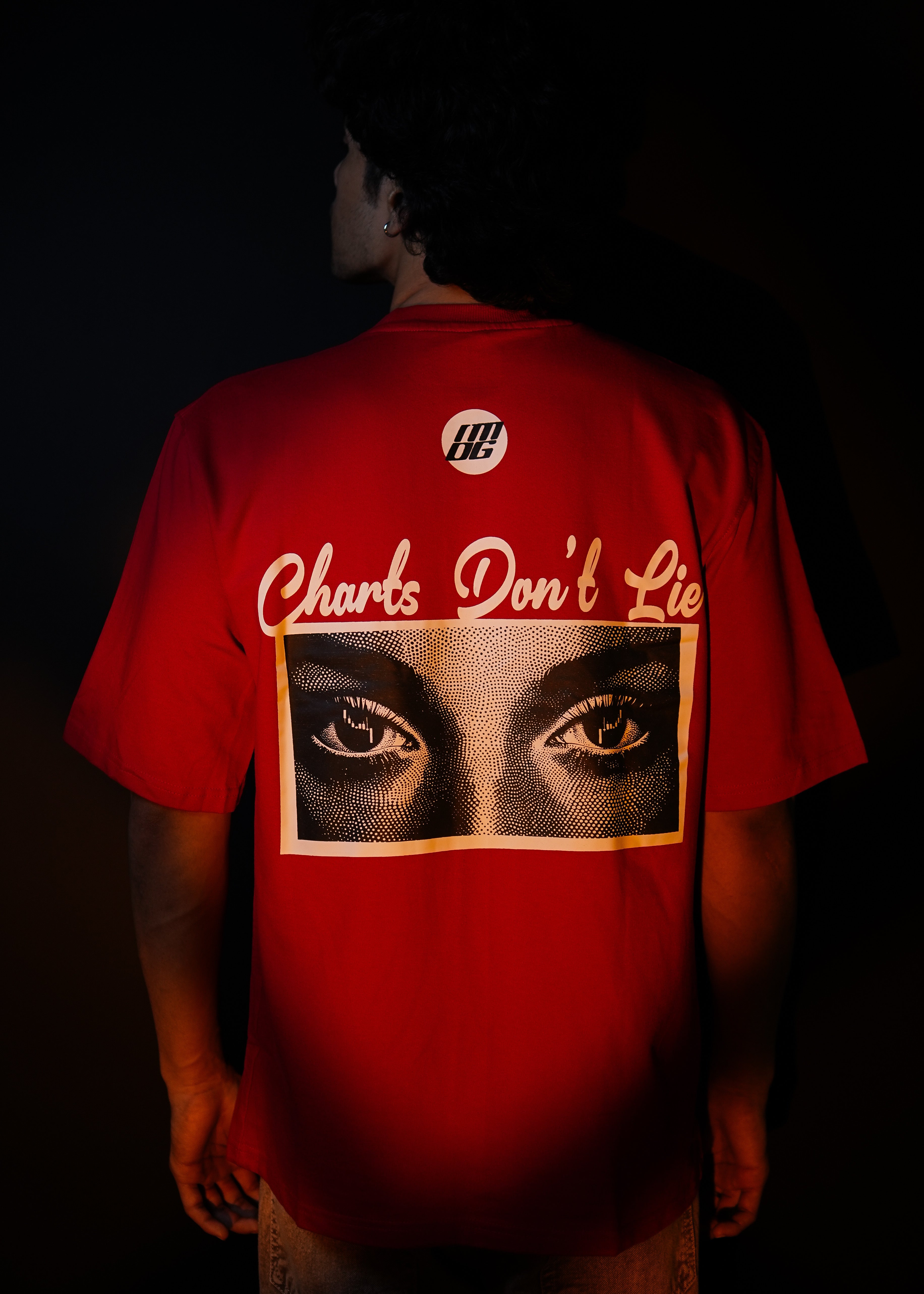 CHARTS DON’T LIE OVERSIZED RED T SHIRT