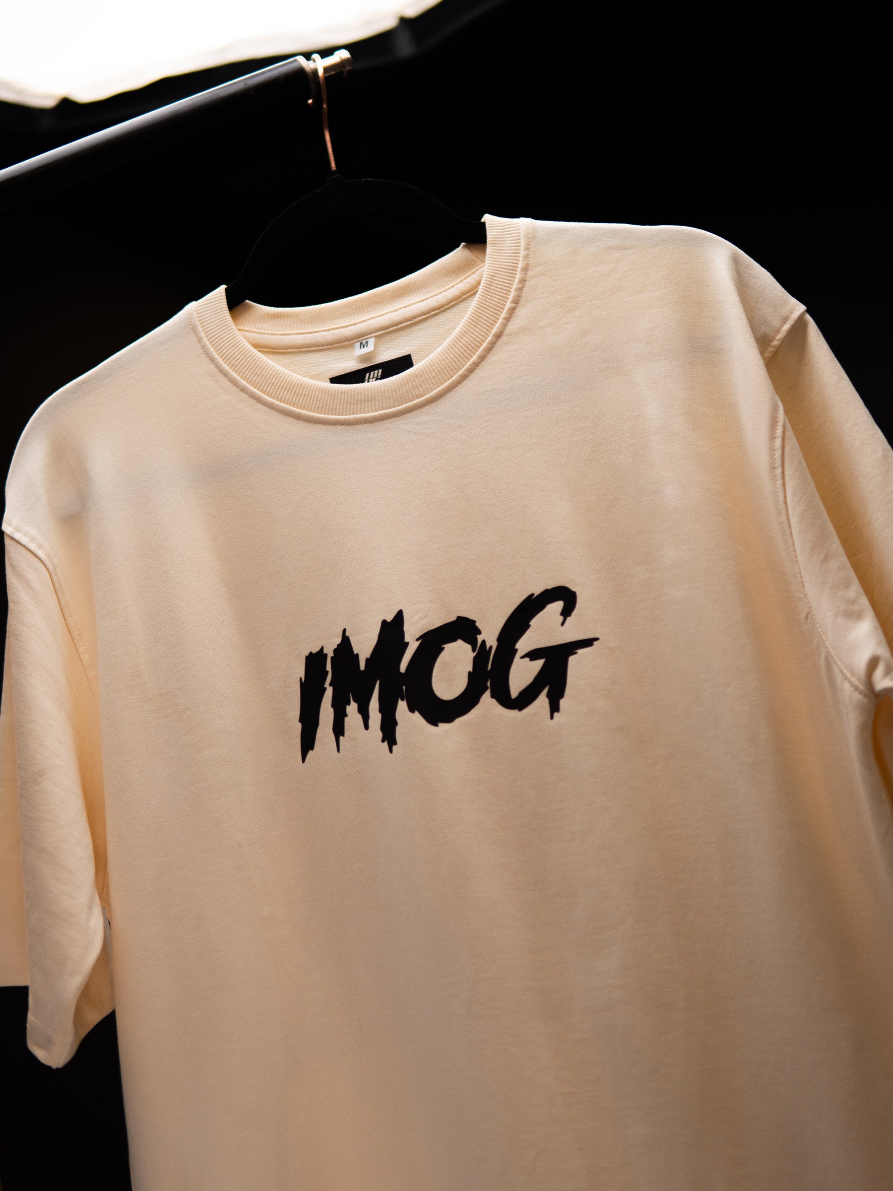 5030 BREAKDOWN OVERSIZED SANDAL CREAMY WHITE T SHIRT