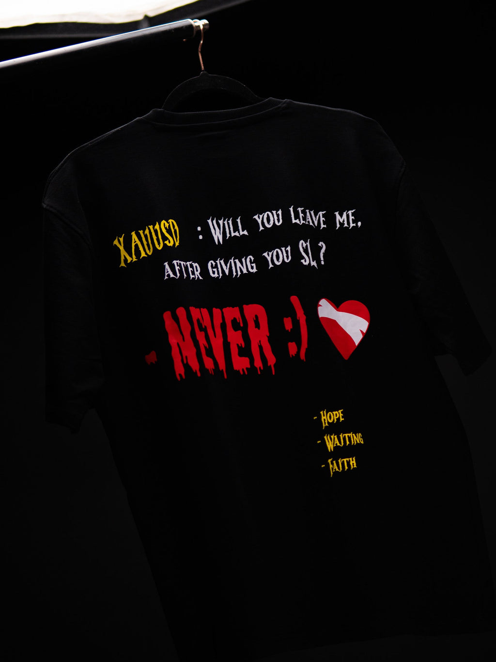 XAUUSD NEVER ❤️‍🩹 OVERSIZED BLACK T SHIRT